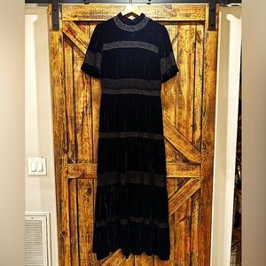 Double D Ranch black velvet size medium long dress